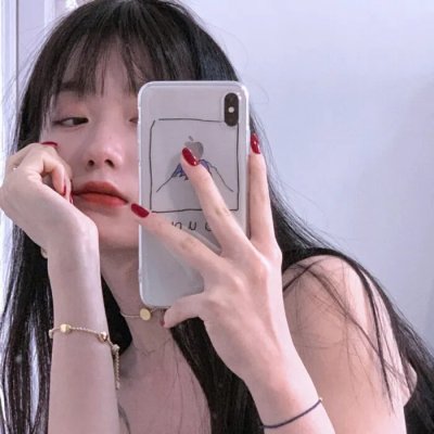 黑影窥窗